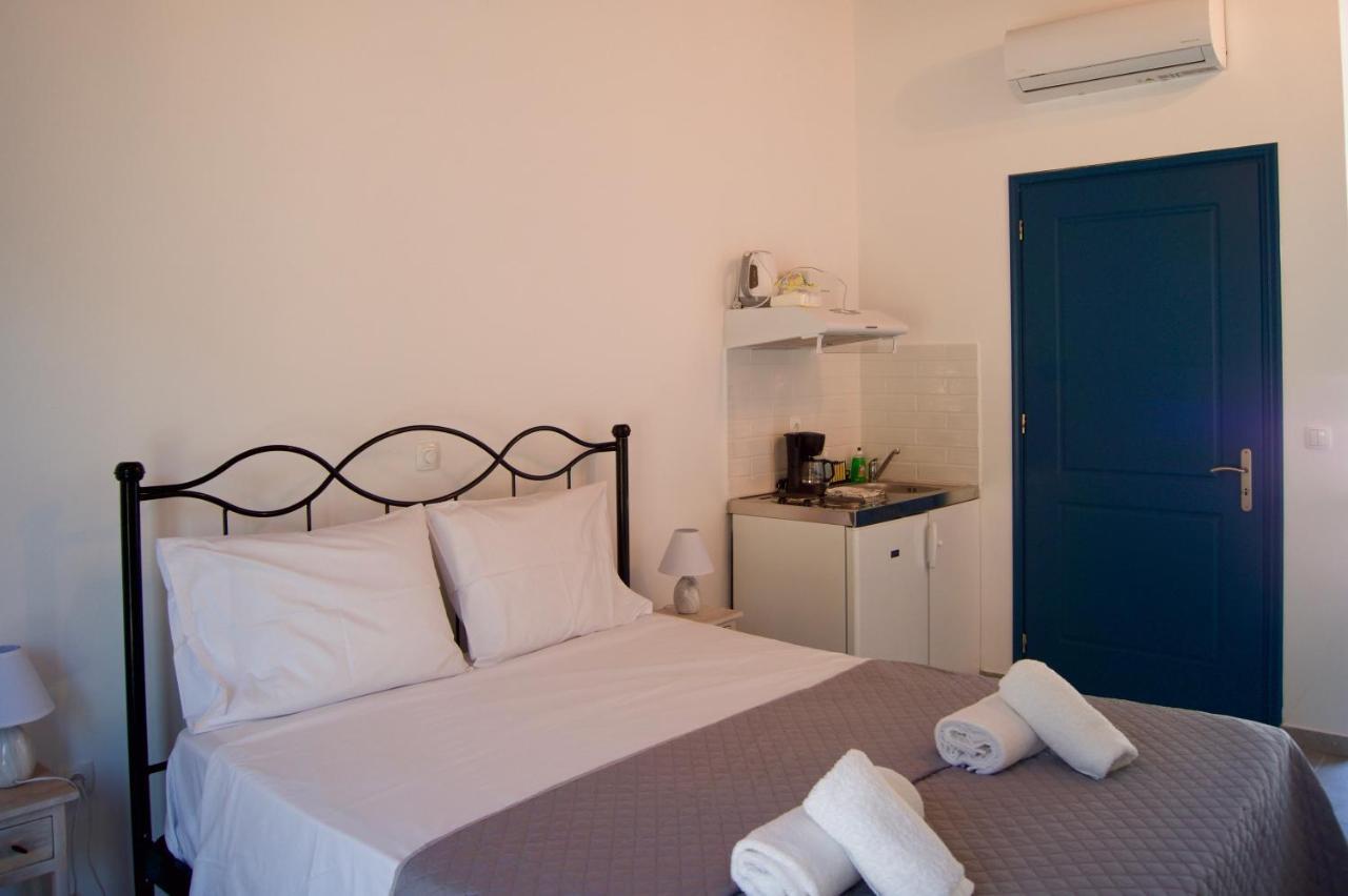 Throisma Studios With Private Pool & Parking Асос Экстерьер фото